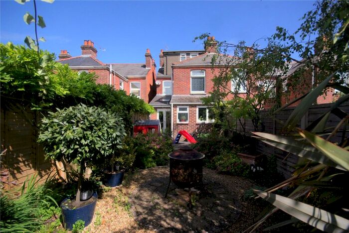 3 Bedroom Terraced House To Rent In Winchester Road, Romsey, Hampshire, SO51
