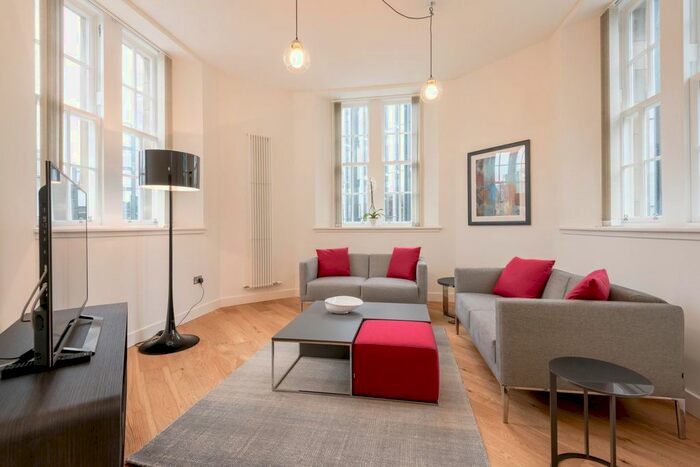 1 Bedroom Flat To Rent In Simpson Loan, Quartermile, EH3