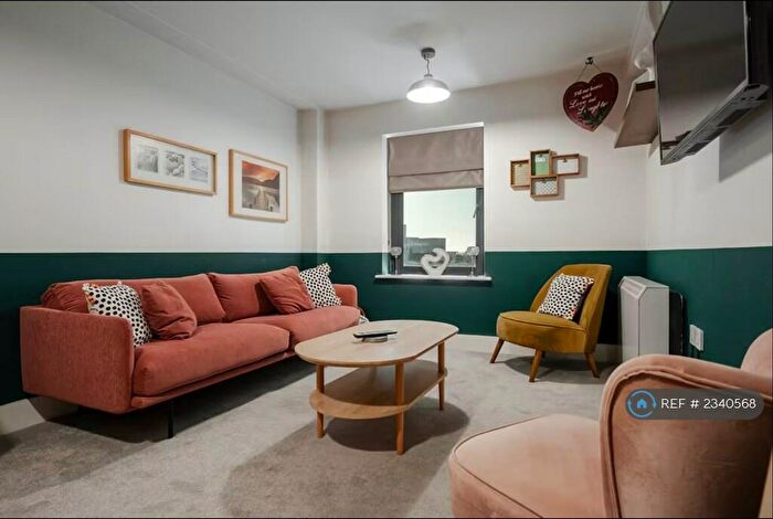 2 Bedroom Flat To Rent In Lydia Ann Street, Liverpool, L1