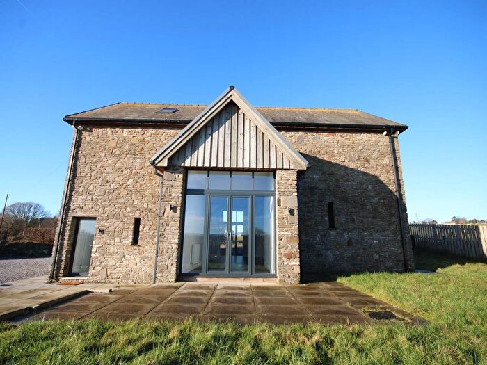4 Bedroom Barn Conversion To Rent In Maesruddud Lane, Blackwood, NP12