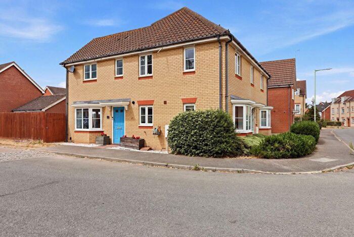3 Bedroom Semi-Detached House For Sale In Hercules Road, Rendlesham, IP12