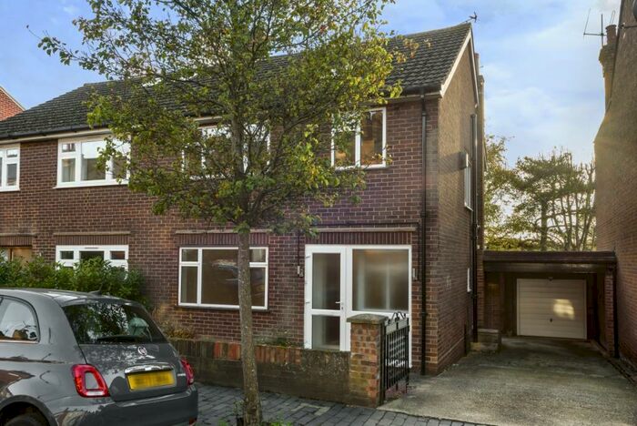 4 Bedroom Semi-Detached House To Rent In Kings Road St. Albans, AL3