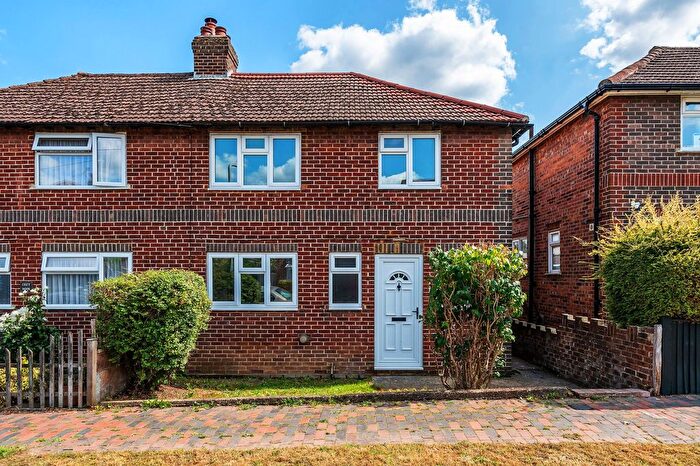 3 Bedroom Semi-Detached House For Sale In Andrew Road, Tunbridge Wells, TN4