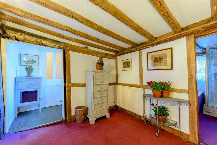5 Bedroom Detached House For Sale In Smockham Farmhouse, Reynolds Lane, Tunbridge Wells, Kent, TN4