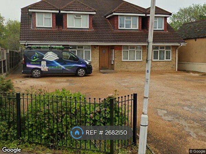 1 Bedroom Flat To Rent In Fairview, Laindon, Basildon, SS15