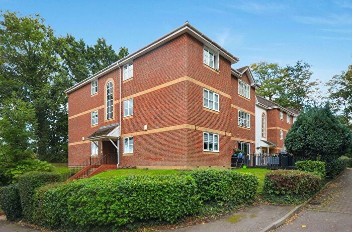 2 Bedroom Flat For Sale In London Road, Bishops Stortford, CM23