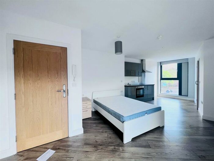 Studio To Rent In Zephyr Building, Sneinton Market, Nottingham, C14