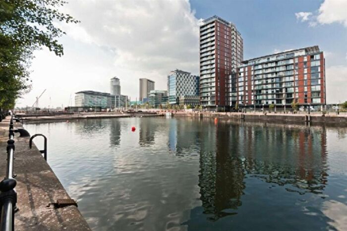 2 Bedroom Flat To Rent In City Lofts, The Quays, Salford Quays, M50