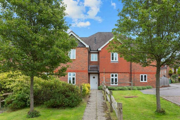 2 Bedroom Apartment For Sale In New Heritage Way, North Chailey, Lewes, BN8