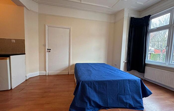1 Bedroom Flat To Rent In Tamworth Place, CR0