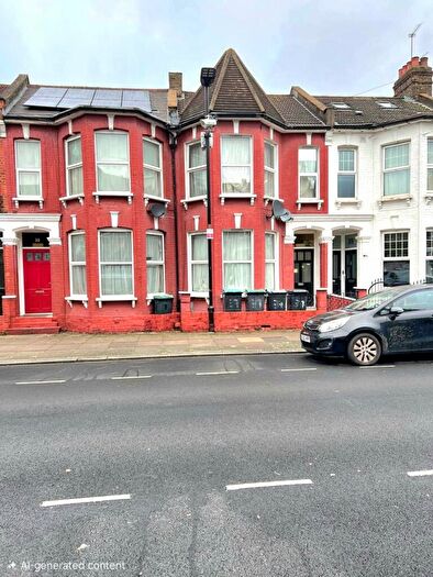 1 Bedroom House To Rent In Carlingford Road London, N15