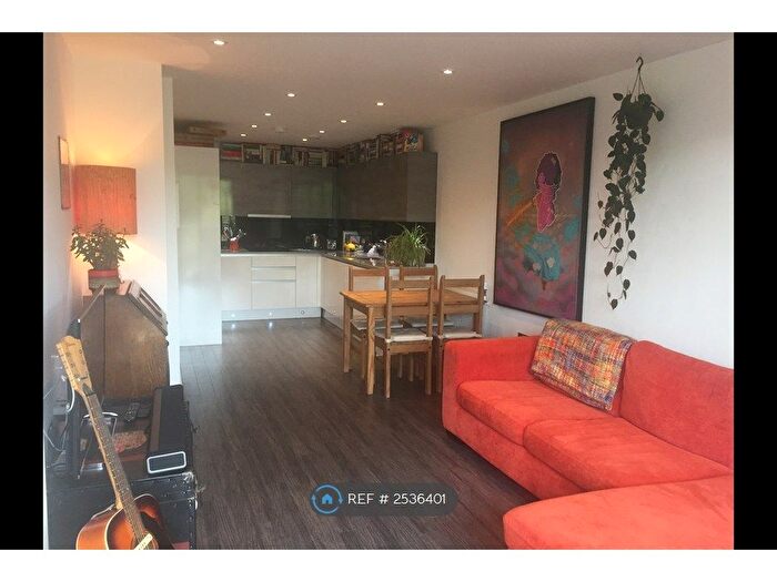 1 Bedroom Flat To Rent In Essex Wharf, London, E5