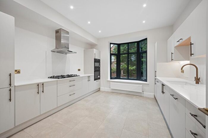 5 Bedroom Semi Detached House For Sale In Sefton Road, Chorlton, M21