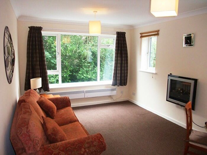 2 Bedroom Apartment To Rent In Exbourne Manor, Christchurch Road, Bournemouth, BH1