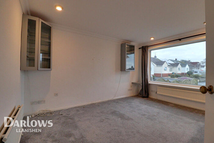 2 Bedroom Bungalow For Sale In Clos-Y-Graig, Cardiff, CF14