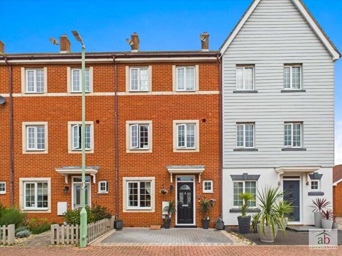 5 Bedroom Town House For Sale In Pepper Place, Kesgrave, IP5