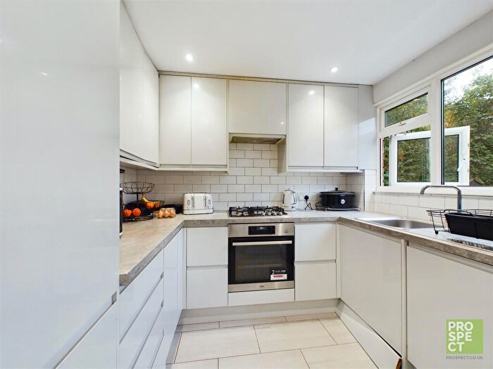 3 Bedroom Semi-Detached House To Rent In Cheviot Road, Sandhurst, Berkshire, GU47