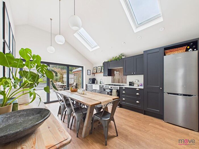 3 Bedroom Semi-Detached Bungalow For Sale In Beeches Road, Charlton Kings, GL53