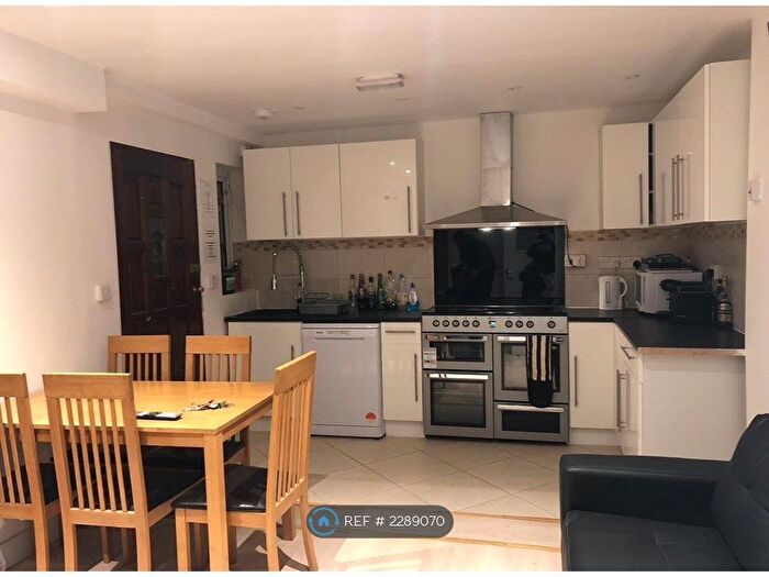 7 Bedroom Semi-Detached House To Rent In Grays Road, Oxford, OX3