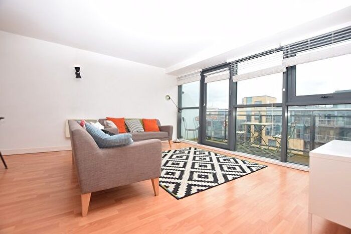 2 Bedroom Property To Rent In West One Panorama, Sheffield, S1