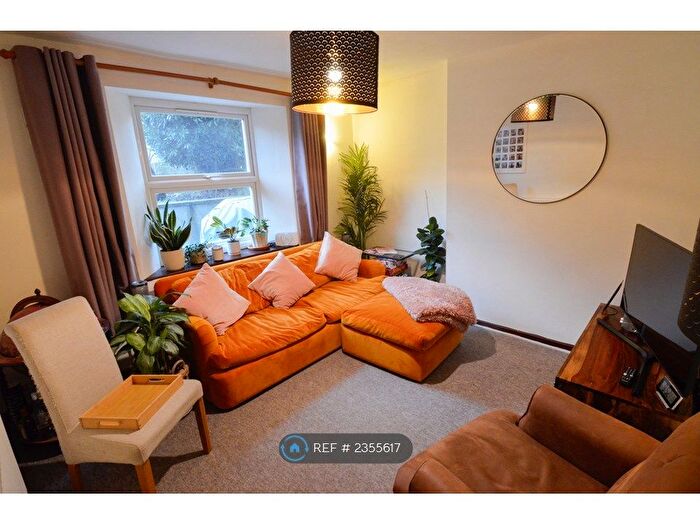 2 Bedroom Flat To Rent In Chandos Road, Bristol, BS6