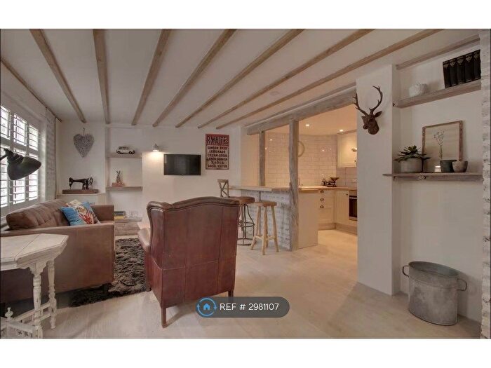 2 Bedroom Terraced House To Rent In High St, Westerham, TN16