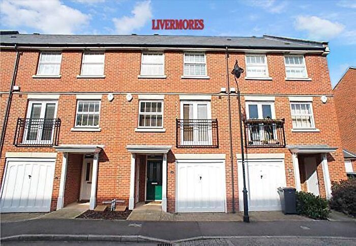 4 Bedroom Terraced House To Rent In Reed Court, Ingress Park, Greenhithe, Kent, DA9