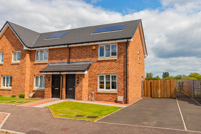 3 Bedroom End Of Terrace House For Sale In Cladich Crescent, Paisley, Renfrewshire, PA1
