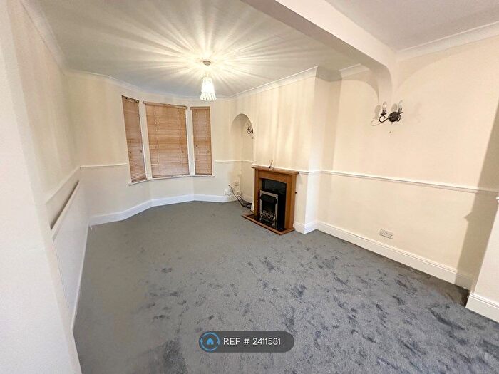 3 Bedroom Terraced House To Rent In Purser Road, Northampton, NN1