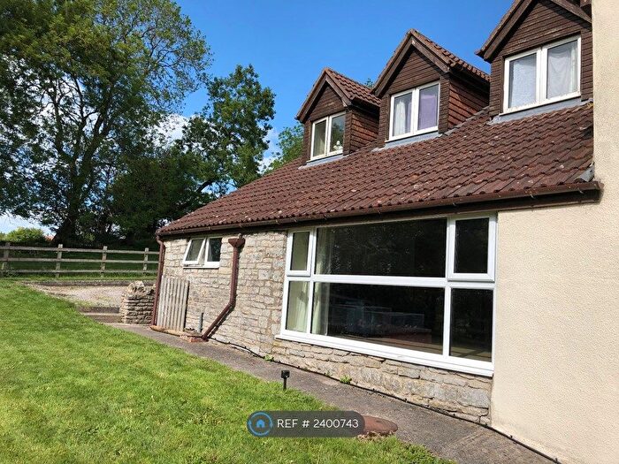 2 Bedroom Flat To Rent In Nempnett Farm, Blagdon. Bristol, BS40