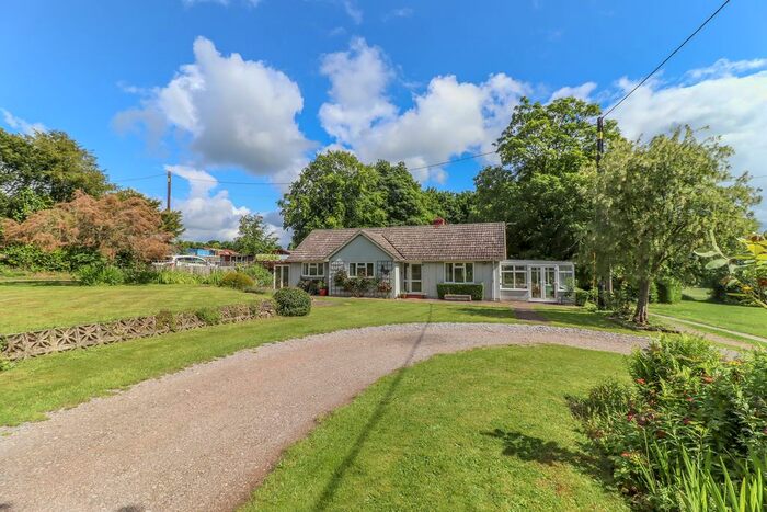 3 Bedroom Bungalow For Sale In Lopcombe, Salisbury, Wiltshire, SP5