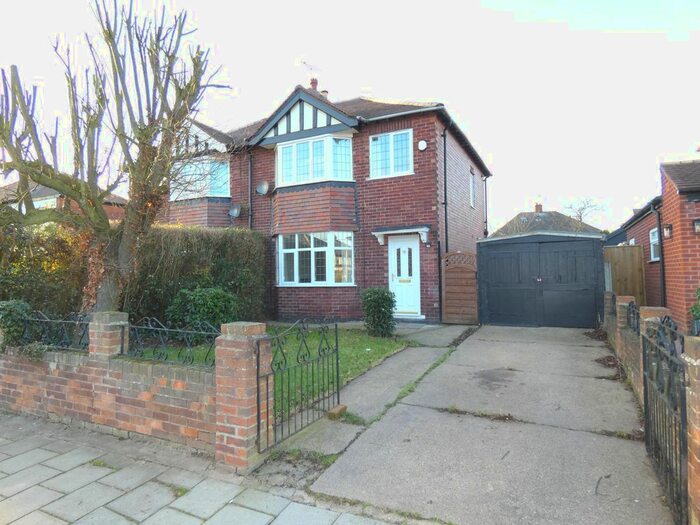 3 Bedroom Semi-Detached House To Rent In Titchfield Avenue, Mansfield Woodhouse, Mansfield NG19