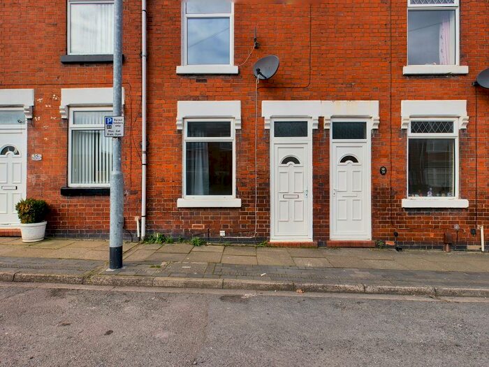2 Bedroom Terraced House To Rent In Bycars Road, Burslem, Stoke-on-Trent, ST6