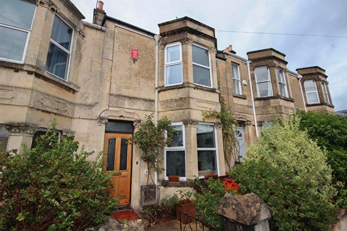 5 Bedroom Semi Detached House To Rent In Shaftesbury Road, Bath, BA2