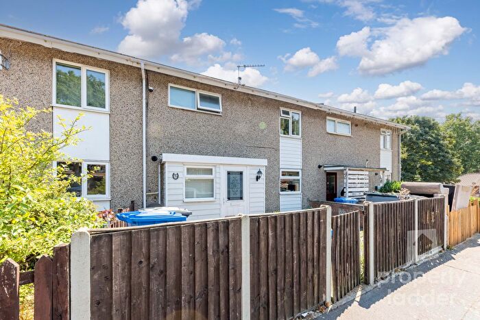 3 Bedroom Terraced House For Sale In Hillmead, Norwich, NR3