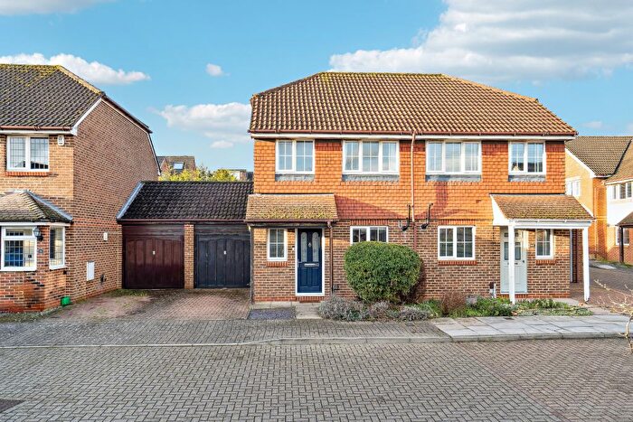 3 Bedroom Semi Detached House For Sale In Thompson Way, Mill End, Rickmansworth, WD3