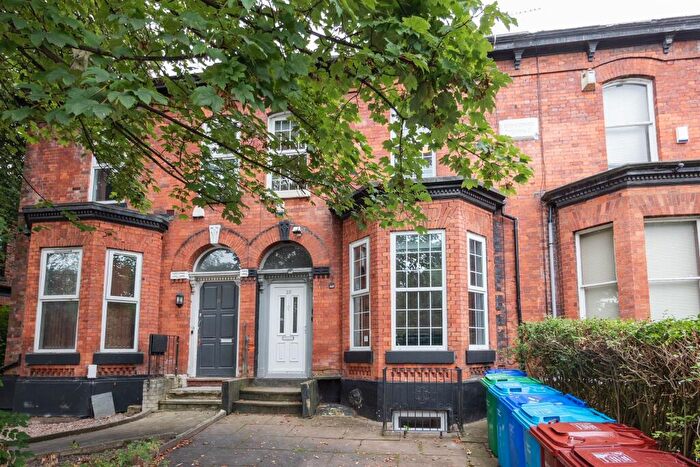 9 Bedroom House To Rent In Victoria Road, M14