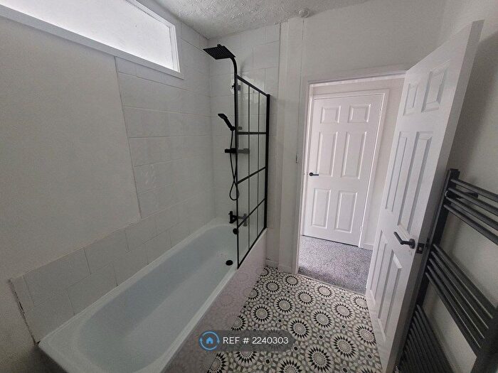 3 Bedroom Terraced House To Rent In Parkinson Road, Liverpool, L9