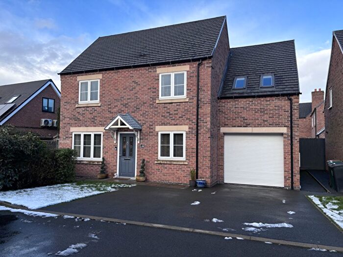 3 Bedroom Detached House For Sale In The Brambles, Woodville, DE11