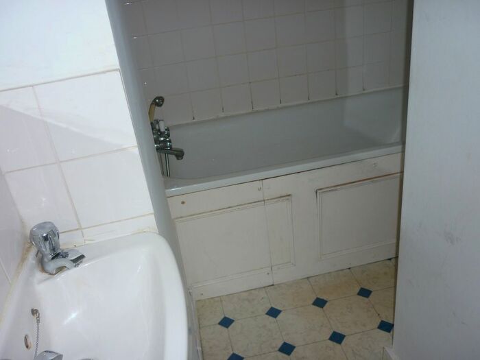 1 Bedroom Flat To Rent In Lilford Road, Camberwell, SE5