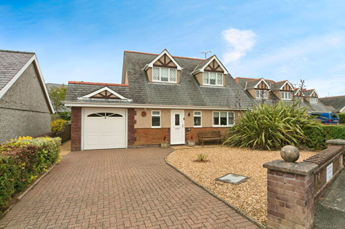 4 Bedroom Detached House For Sale In Wern Wylan, Morfa Nefyn, LL53