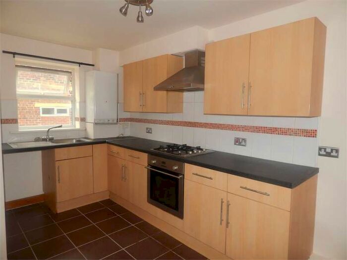 2 Bedroom Apartment To Rent In Back Lord Street, Halifax, West Yorkshire, HX1