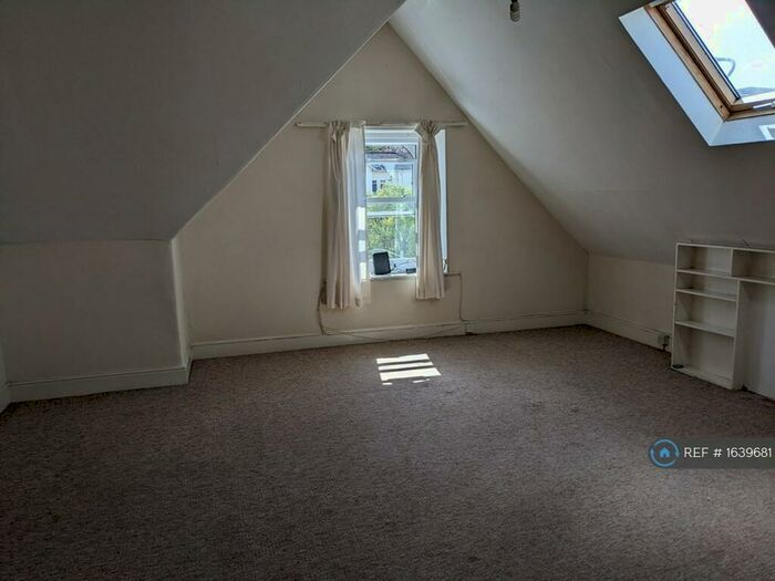 1 Bedroom Flat To Rent In Sydenham Road, Cotham, Bristol, BS6