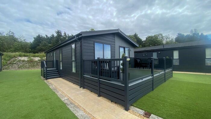 2 Bedroom Mobile Home For Sale In Rookery Manor Lodges, Edingworth, BS24