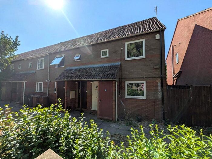 2 Bedroom End Of Terrace House For Sale In St. Augustines Walk, Wharf Road, Peterborough, Cambridgeshire, PE2