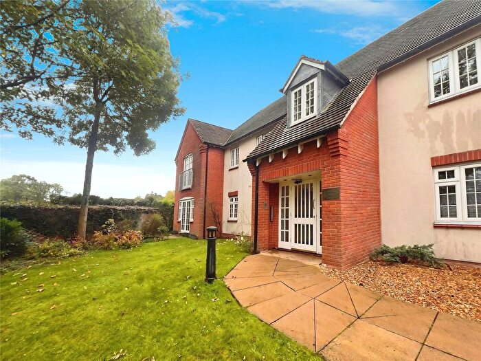 2 Bedroom Flat To Rent In Beaumont House, Old Stafford Road, Cross Green, Coven Heath, WV10