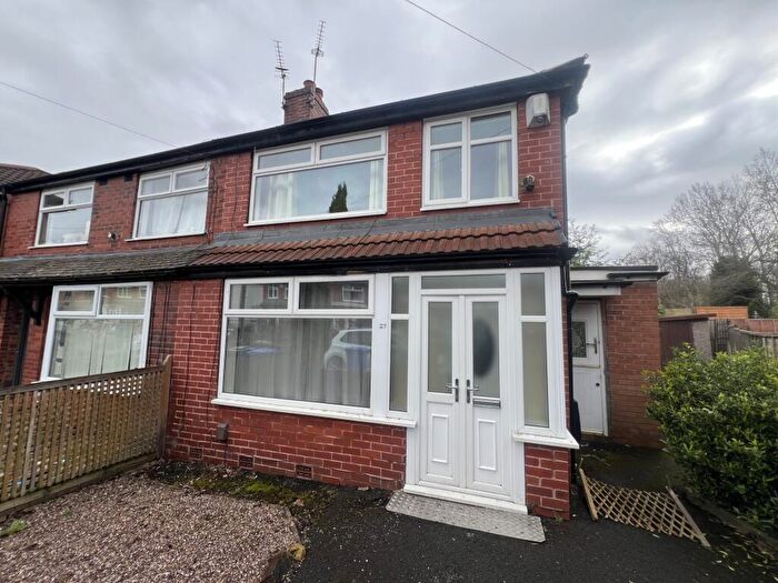 2 Bedroom House To Rent In Boswell Avenue, Audenshaw, M34