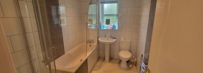 2 Bedroom Terraced House To Rent In Saxon Street, Droylsden, M43