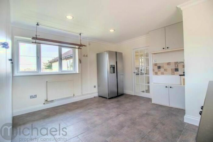 5 Bedroom Detached Bungalow To Rent In Great Tey Road, Little Tey, Colchester, CO6