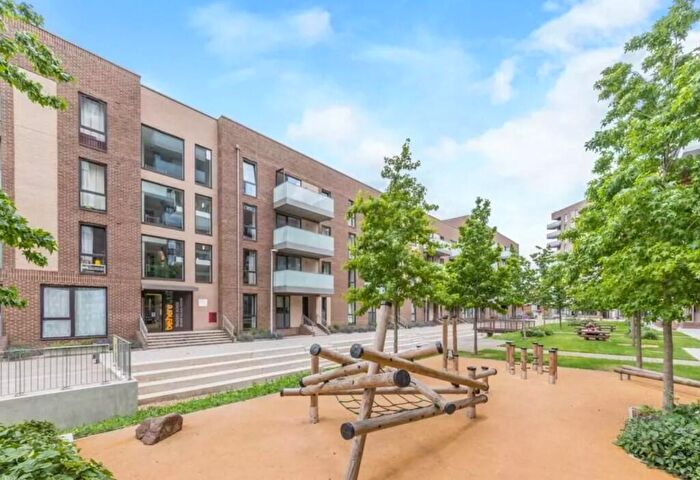 1 Bedroom Apartment To Rent In Peppercorn Court, Blair Street, London, E14
